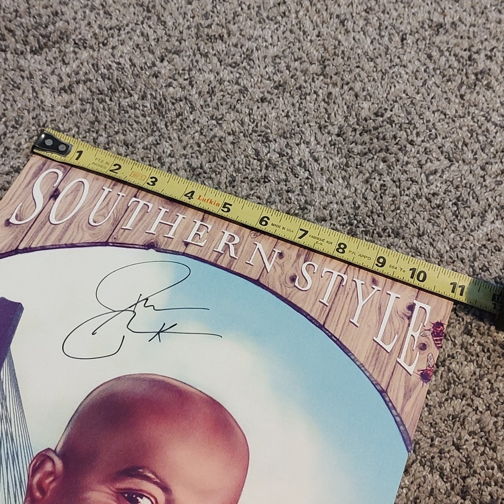 Darius Rucker Signed Poster Photo - Picture 4 of 6